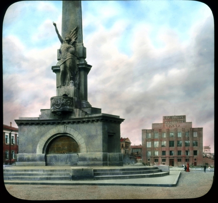 Moscow30x (700x652, 281Kb)
