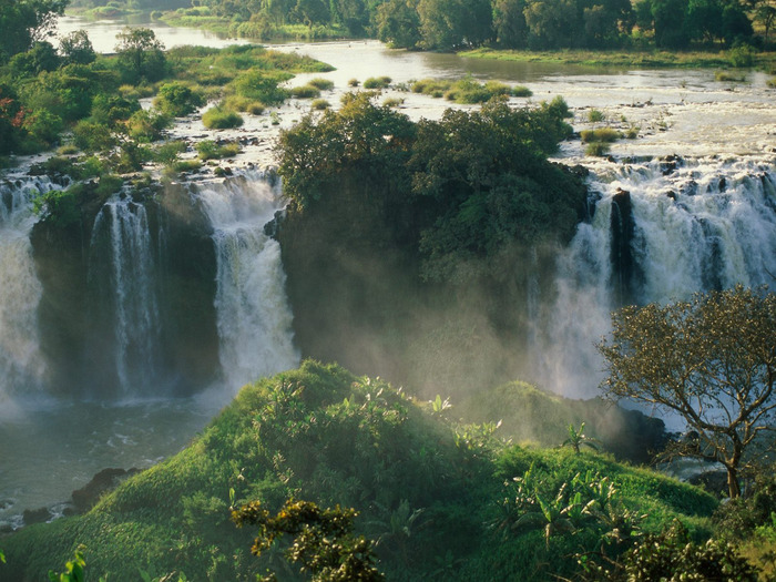 Blue Nile Falls, Ethiopia - 1600x1200 - ID 31689 (700x525, 169Kb)