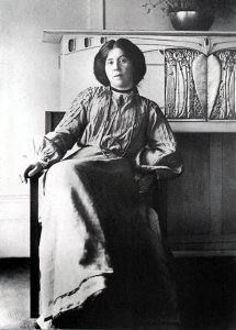 Margaret_McDonald_Mackintosh__1864-1933__-_Portrait__02_ (215x300, 16Kb)