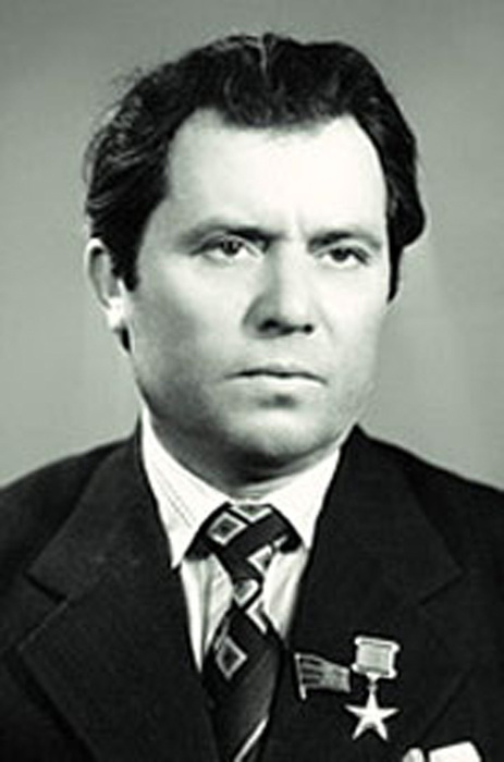 Krecul_Dm_Vld_gst (463x700, 62Kb)