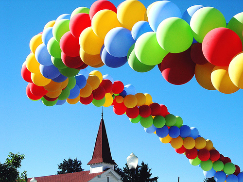 3241851_v_podarok_ballons (500x375, 143Kb)