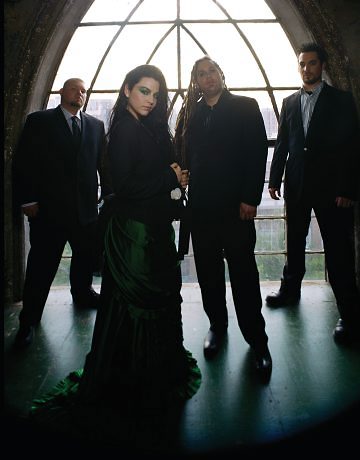 600full-evanescence (360x460, 25Kb)