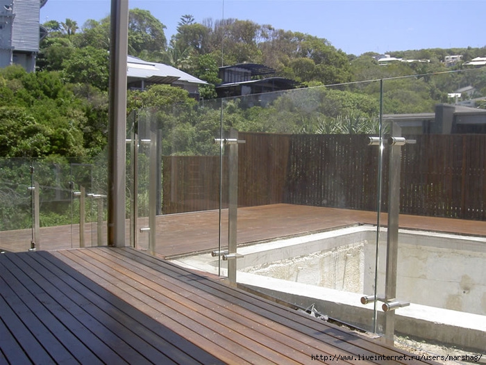 glass_pool_marshag (3) (700x525, 265Kb)