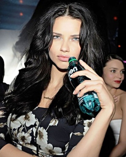 Afterparty 2011 (413x516, 67Kb)