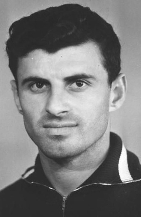 metrevel slava 1962 (456x700, 42Kb)