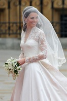 Kate_s_wedding_dress_www.seasonmall_list200 (132x200, 9Kb)