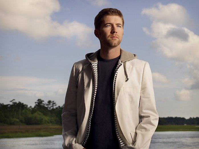 joshturner20_h_j (700x524, 43Kb)