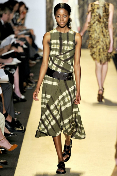1327518483_collection_spring_summer_2012_in_the_african_style_luxury_of_michael_kors_18 (466x700, 329Kb)
