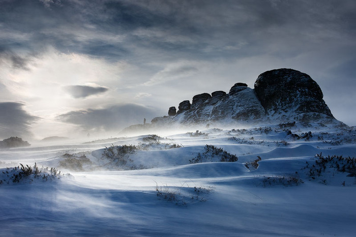 dartmoor_snow_haytor_01 (700x467, 86Kb)