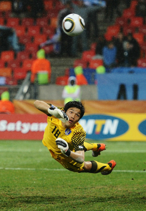 Uruguay-South-Korea27-11 (486x700, 423Kb)