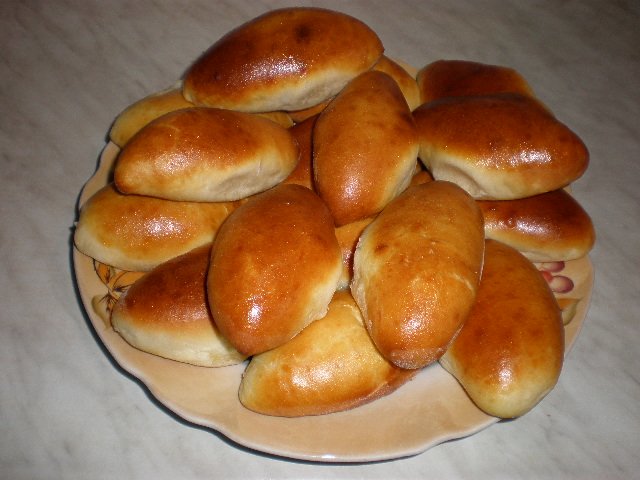 http://img0.liveinternet.ru/images/attach/c/2/83/80/83080966_large_pirozki.jpg