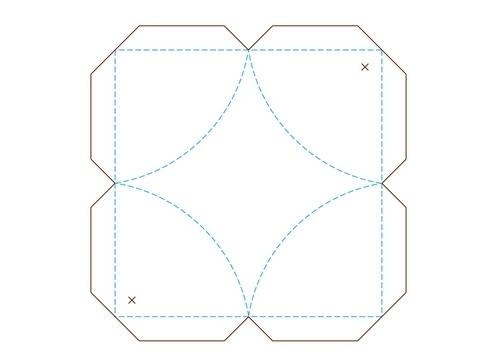 Коробка для конфет с окошком сердце 155*155*30 мм (9) (красная матовая)