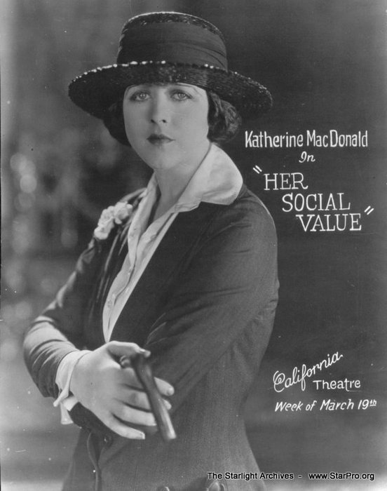HER_SOCIAL_VALUES (552x700, 55Kb)