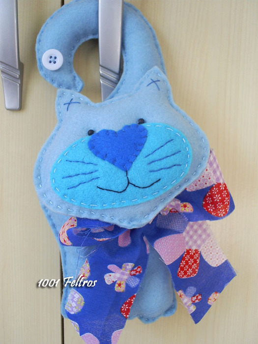 gato azul maçaneta (525x700, 114Kb)
