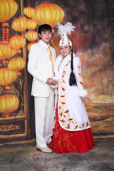 Национальный свадебный костюм казахов