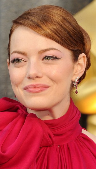 emma-stone-oscars-2012-red-carpet-02 (399x700, 60Kb)