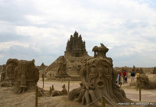 1220314876_best-sand-sculptures8 (520x357, 37Kb)