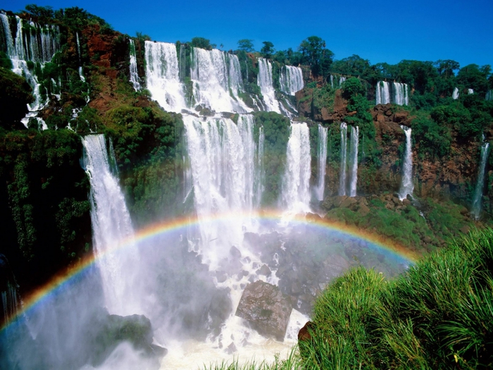 3241851_Iguazu_National_Park__Argentina (700x525, 310Kb)