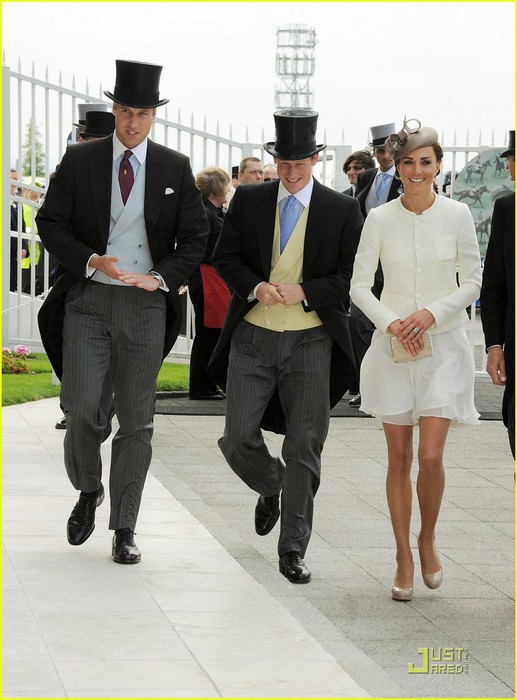 prince-william-kate-middleton-derby-03 (517x700, 87Kb)