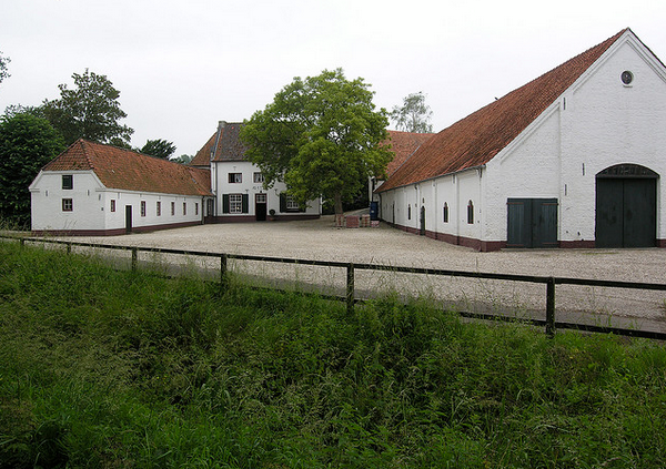 Farmhouse in Keeken, Germany  Flickr - Photo Sharing! (600x423, 552Kb)