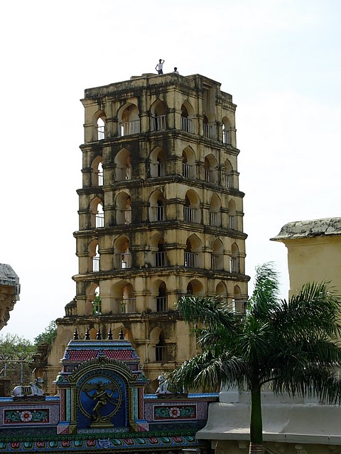 Bell Tower, Thajavur Palace (480x640, 89Kb)