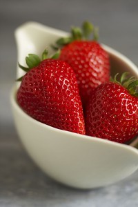 strawberry-beauty-shot1-200x300 (200x300, 15Kb)