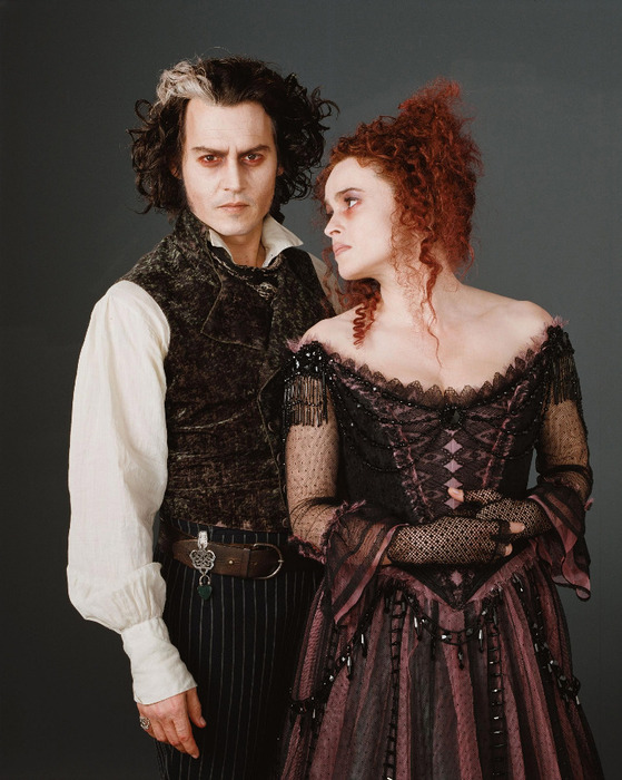 004-helena-bonham-carter-johnny-depp-sweeney-todd-www.huy.com.ua (559x700, 129Kb)