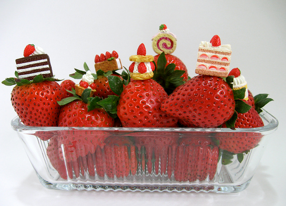 Strawberry parade  Flickr - Photo Sharing! (570x410, 521Kb)