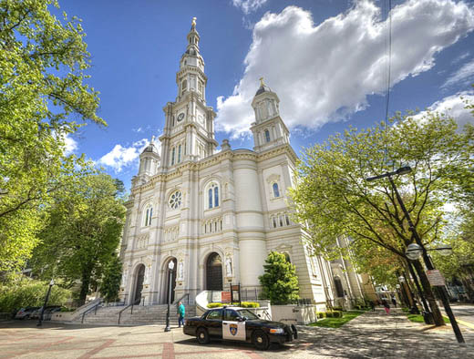 Cathedral%20of%20the%20Blessed%20Sacrament (520x394, 90Kb)