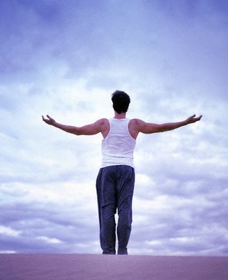 3649429_32857685_man_sky_0 (327x400, 49Kb)