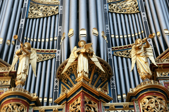 Organ case detail at Westminster Abbey. (700x465, 256Kb)