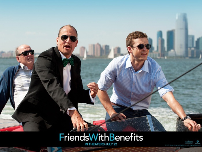 kinopoisk_ru-Friends-with-Benefits-1609977--w--800 (700x525, 120Kb)