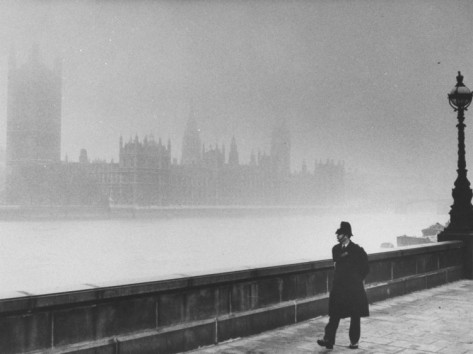 terence-spencer-patrolling-lambeth-bridge (473x354, 27Kb)