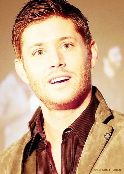 745508_jensen_ackles_pic.png (400x560, 79Kb)