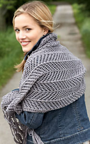 Bernat_SatinSparkle_ChevronShawl_main_medium (313x500, 79Kb)