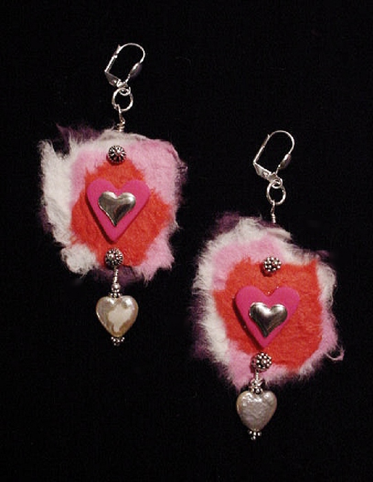 valentines_handmade_paper_earrings (542x700, 149Kb)