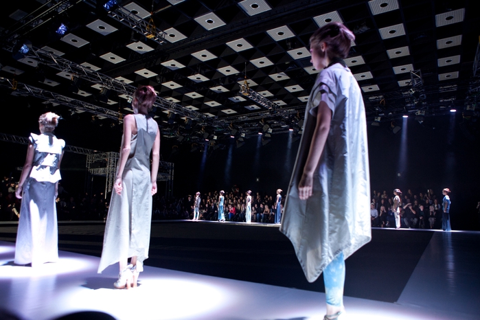 Mercedes-Benz Fashion Week Russia (8) (700x466, 240Kb)