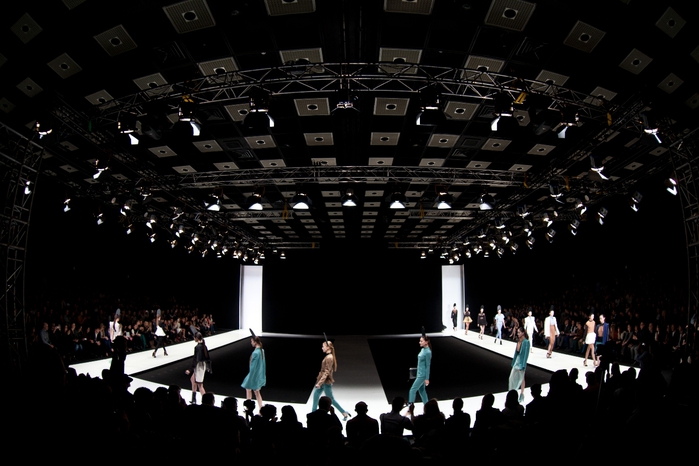 Mercedes-Benz Fashion Week Russia (9) (700x466, 191Kb)