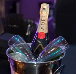 new-years-eve-moet-champagne-300x291 (300x291, 20Kb)
