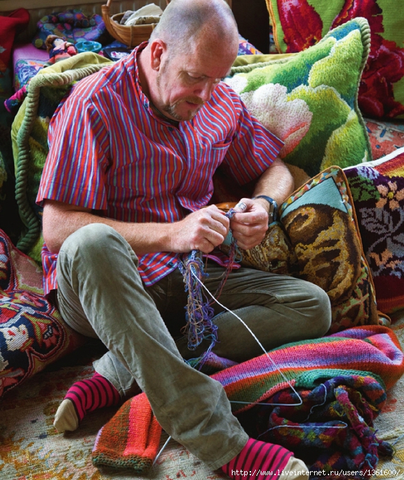 Knitting with_6 (589x700, 435Kb)
