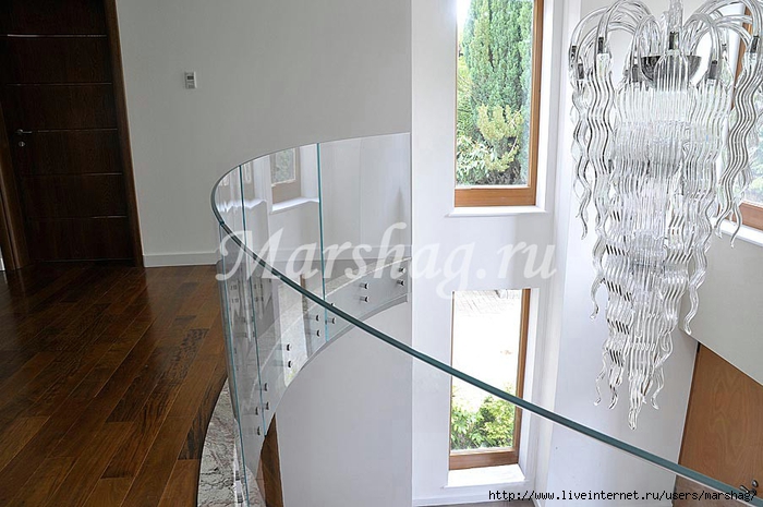 стеклянная лестница маршаг (90) (700x465, 236Kb)