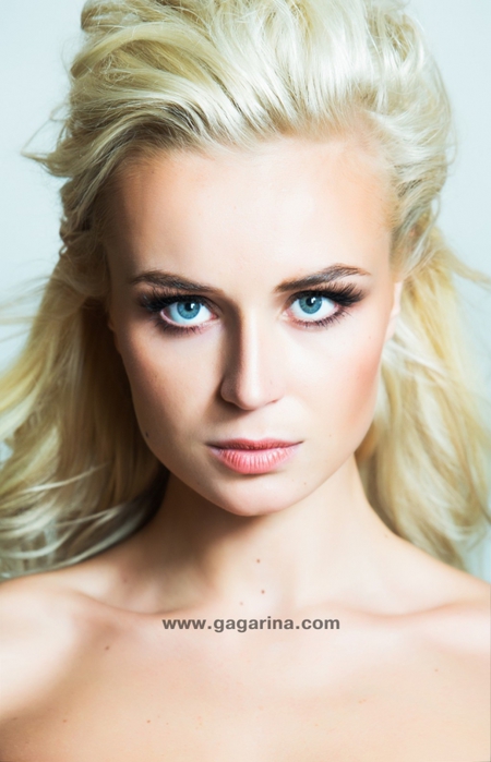 Polina Gagarina./2045074_Polina_Gagarina (450x700, 178Kb)