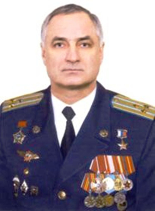 на полке в 4 раза больше дорофеев шарыгин решение 5 класс