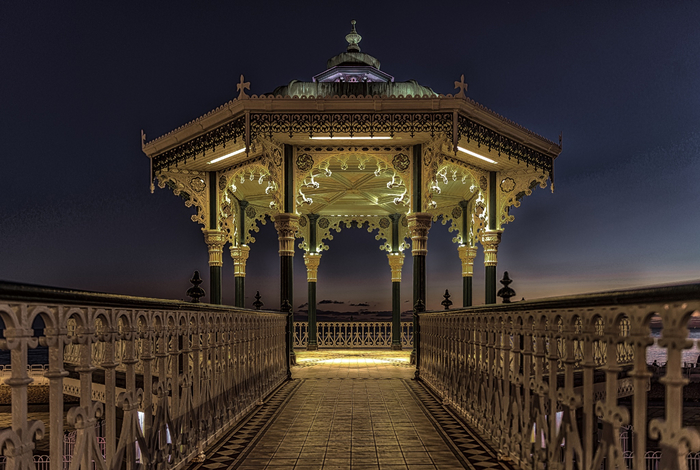 The Bandstand at Dusk (700x470, 372Kb)