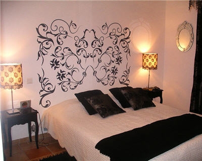 diy-vignettes-wall-art-in-bedroom-inspire3 (400x320, 82Kb)