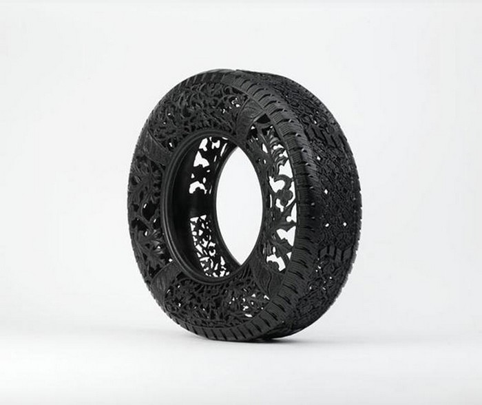 Hand-carved-car-tyres_3 (700x588, 58Kb)