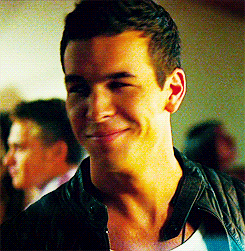 tumblr_lroaeoVQXb1r35r4io2_250 (245x251, 477Kb)