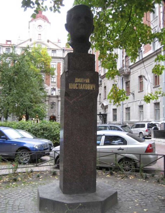 Sjostakovich_bust_Piter (542x700, 122Kb)