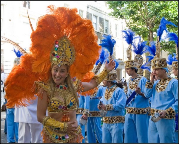 4003916_NottingHillCarnival (600x481, 105Kb)