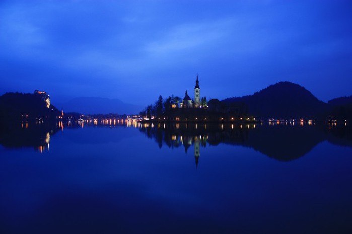Lake_Bled_Slovenia_07-728x485 (700x466, 31Kb)